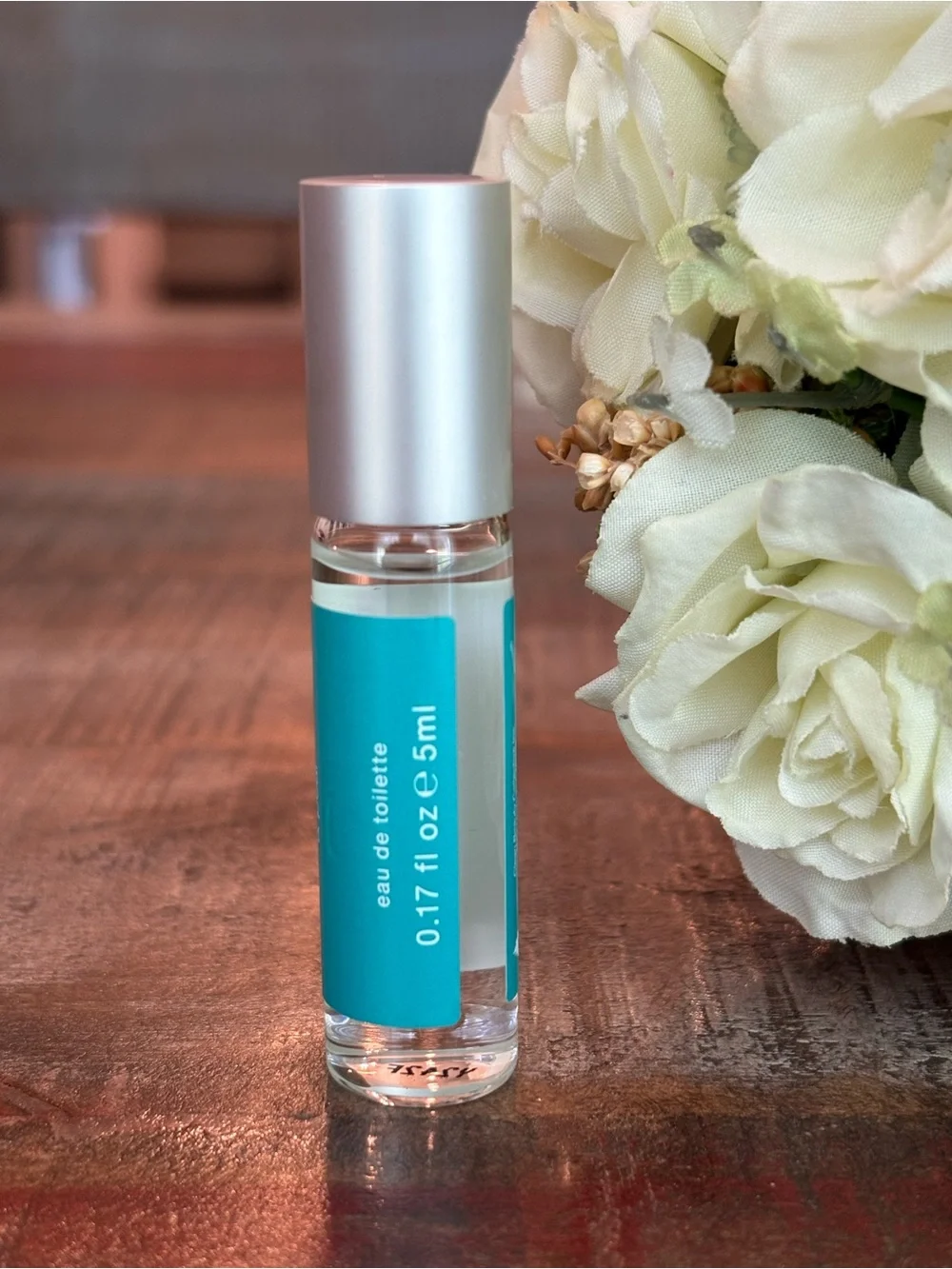 New CLEAN CLASSIC Mini Fragrance ROLLERBALL in RAIN & PEAR!